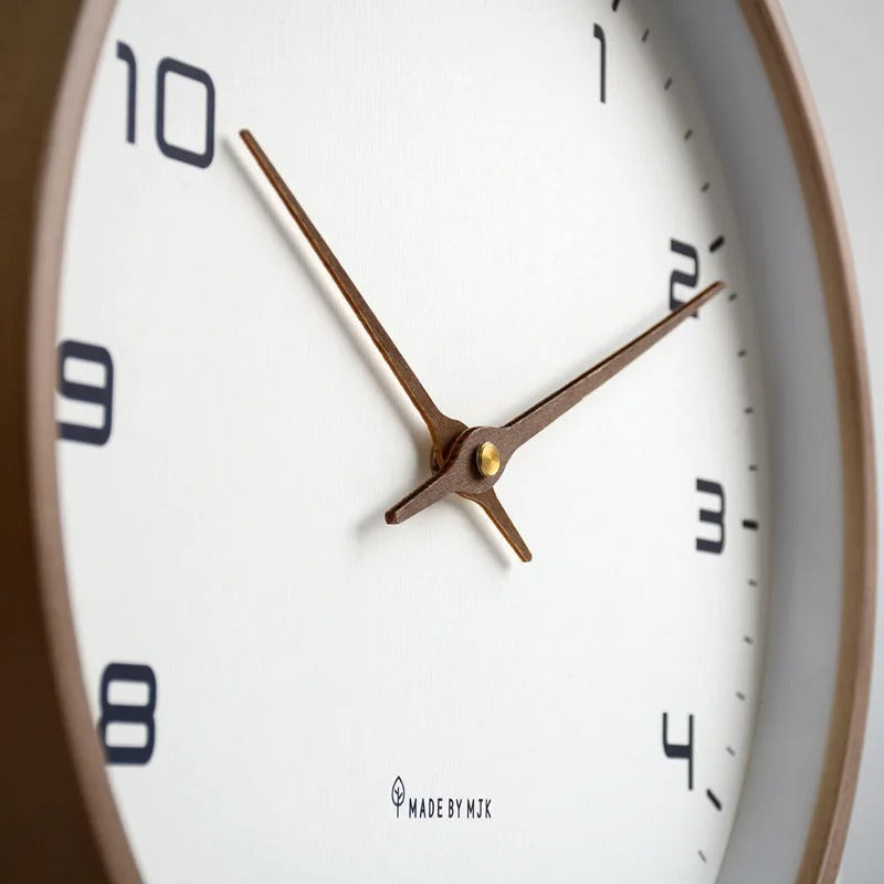Minimalistic Wall Clock | Metal & Resin