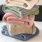 CoralFleece Luxury Blanket – Soft and Warm for your Living Room