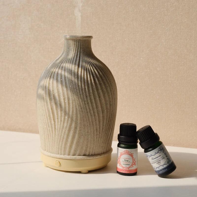 VaseMist – Ultrasonic Aroma Diffuser in Modern Vase Design (Resin)