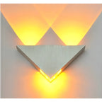 Light - Modern Triangle Wall Light LED Wall Light