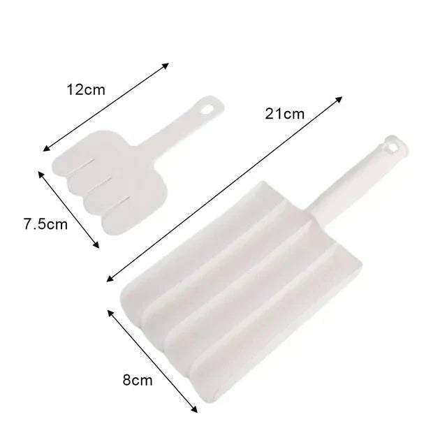 Practical dumpling and meatball maker made of plastic – For even portions