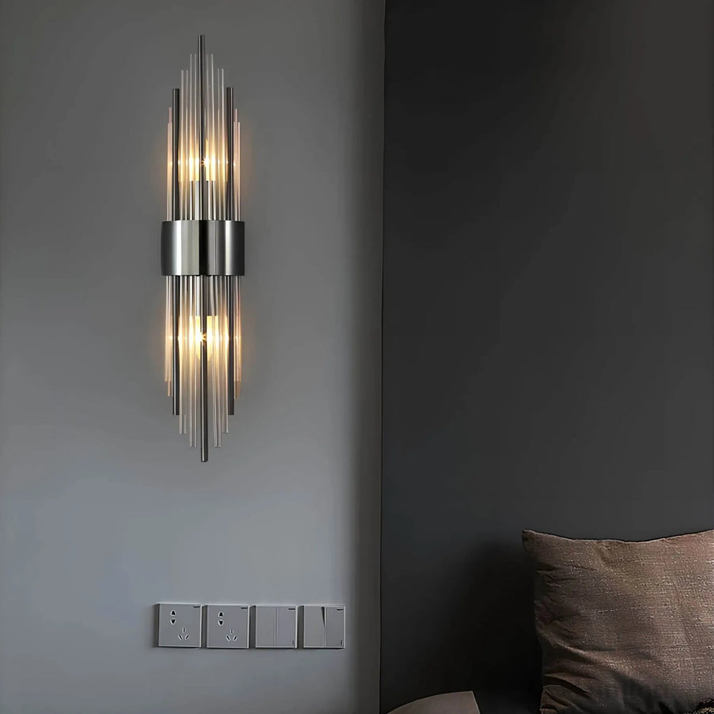 Wall lamp with crystal decoration