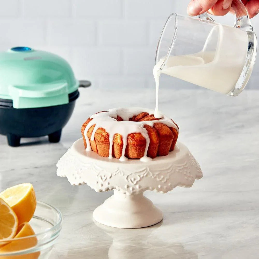 Mini Cake Baker – Compact Bundt Cake Maker for Delicious Mini Cakes