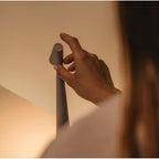 Cordless rechargeable bedside lamp - No cable