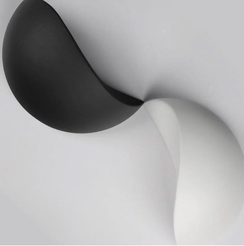 Minimalist Half-Round LED Wall Light – Modern Indoor/Outdoor Lamp