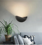 Minimalist Half-Round LED Wall Light – Modern Indoor/Outdoor Lamp