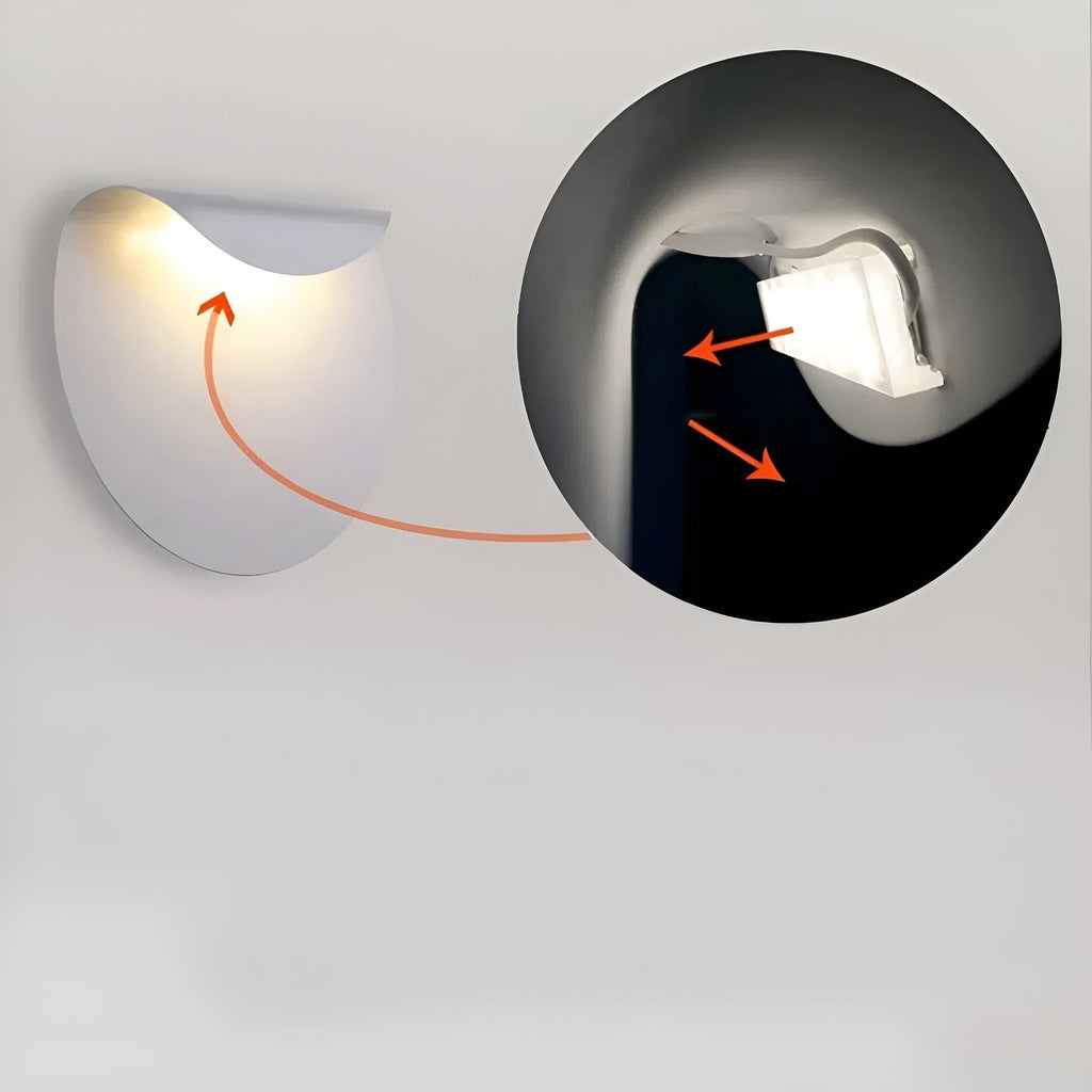 Minimalist Wall Light with Soft, Ambient Light