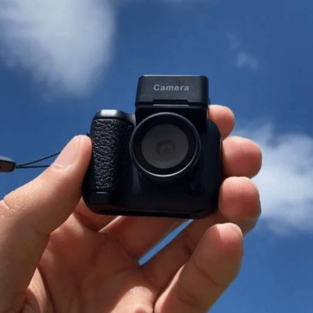 MiniRetro Vintage Camera – Compact Retro Digital Camera
