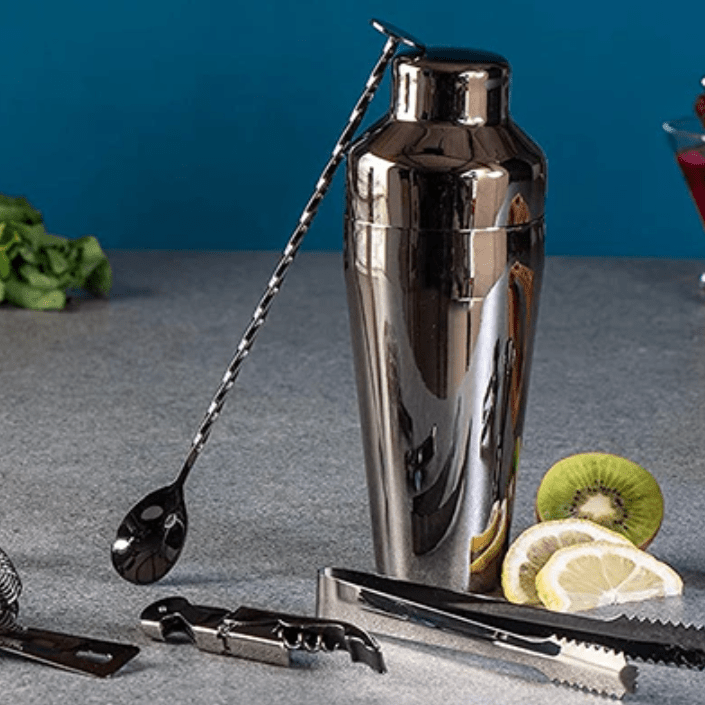 MixologyMaster – Luxurious 10-Piece Cocktail Set for Elegant Home Bartending