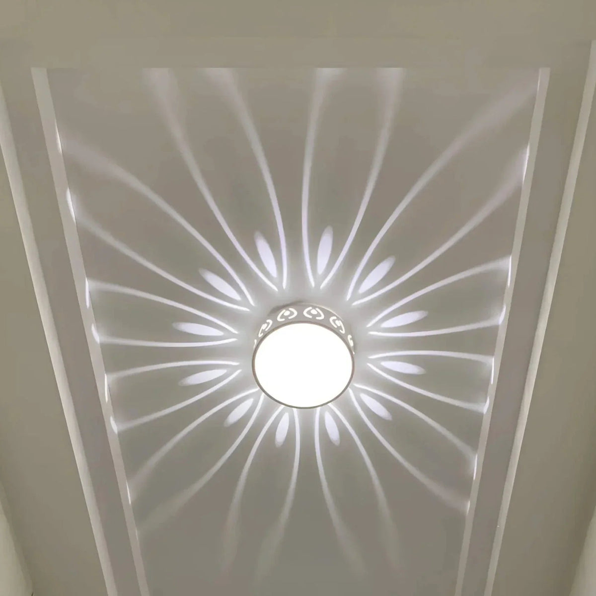 GlowEnchant | Elegant ceiling lamp for stylish spaces