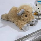 MOOLETTE – Lovable Highland Cow Plush with Cozy, Huggable Design