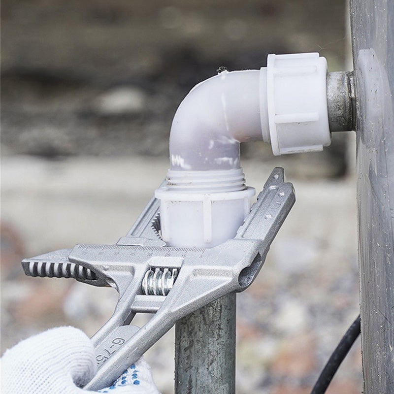 Multifunctional bathroom key tool
