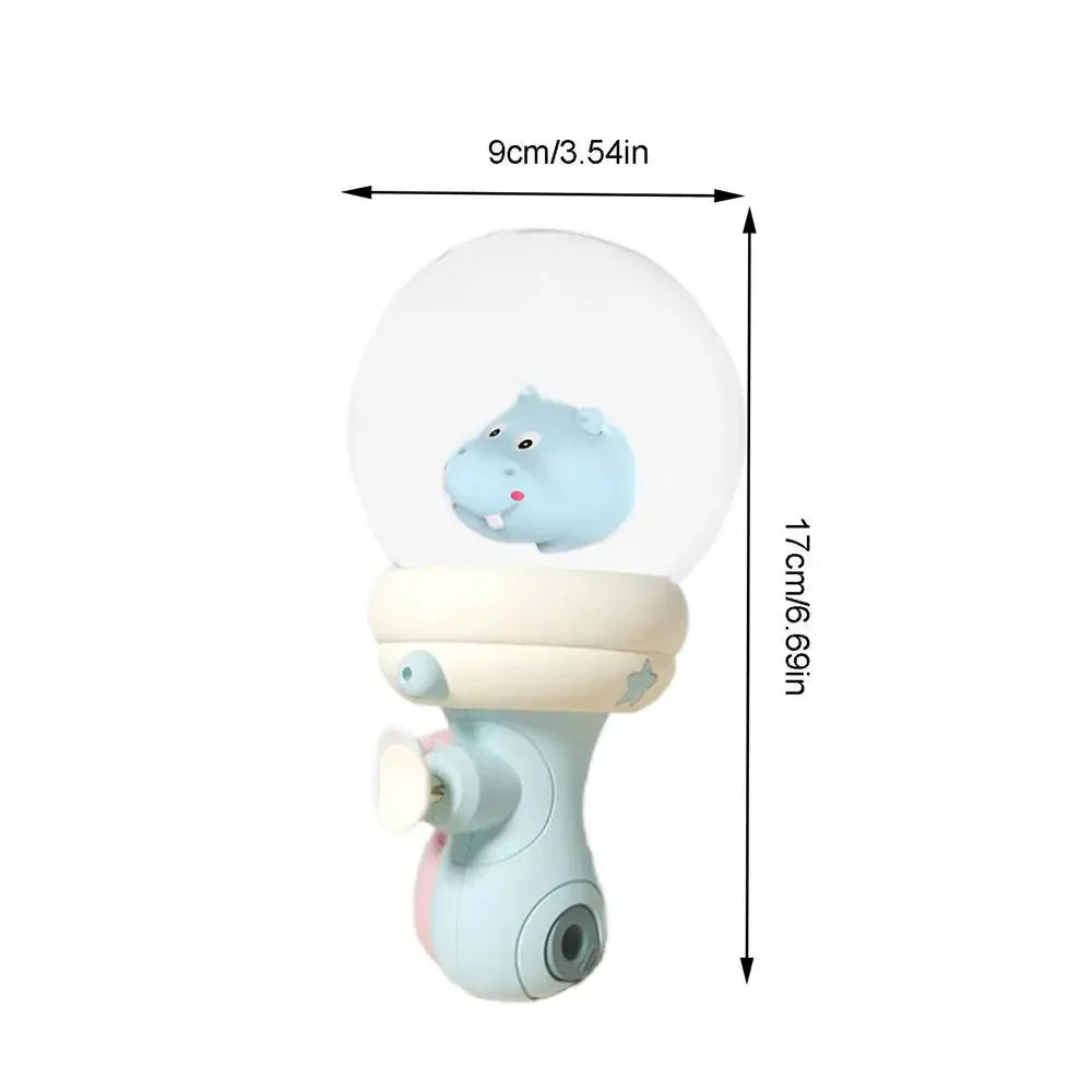 Water fun for kids – Colorful water gun with animal motifs