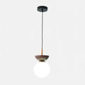 The warmth of wood and the simplicity of Scandinavian design