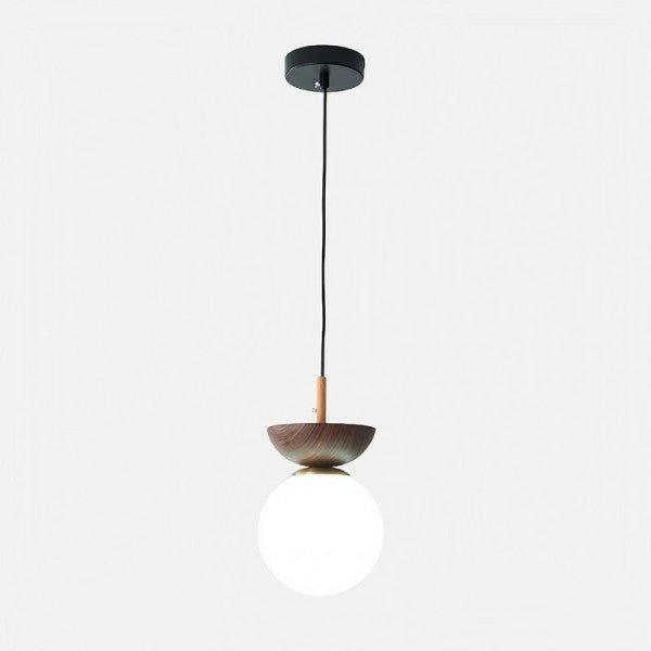 The warmth of wood and the simplicity of Scandinavian design