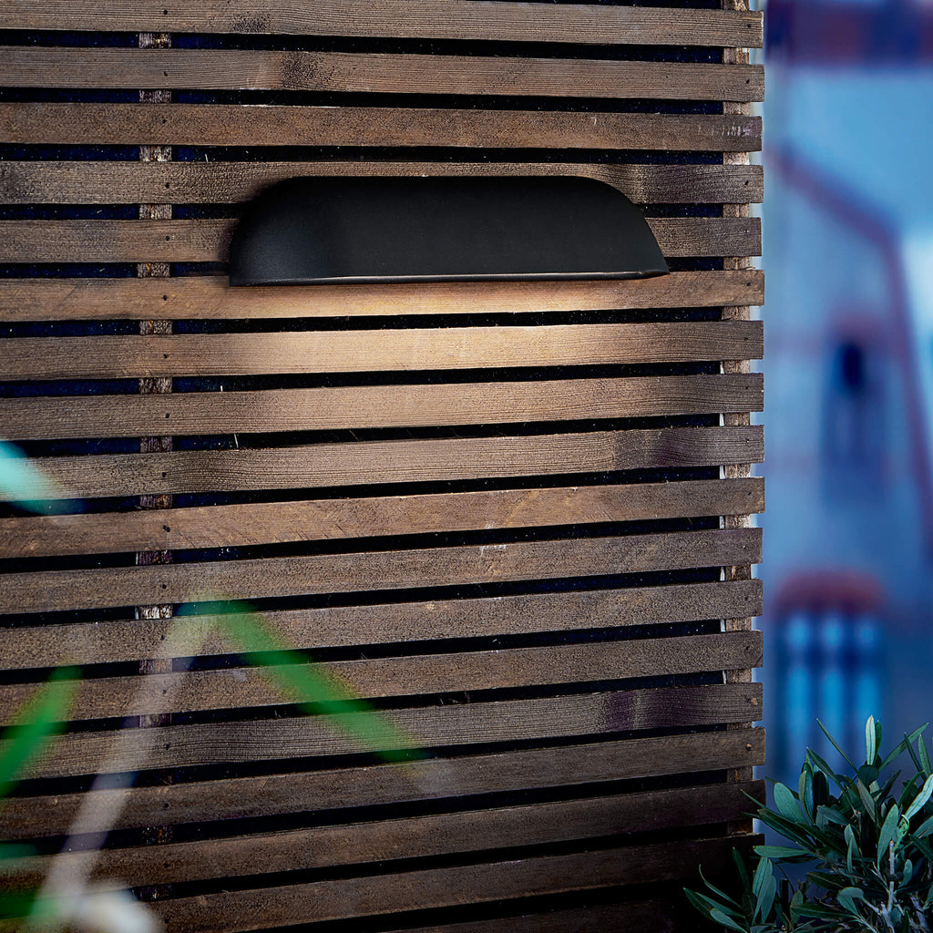 Black LED Wall Lamp - Ideal for Outdoors and Indoors