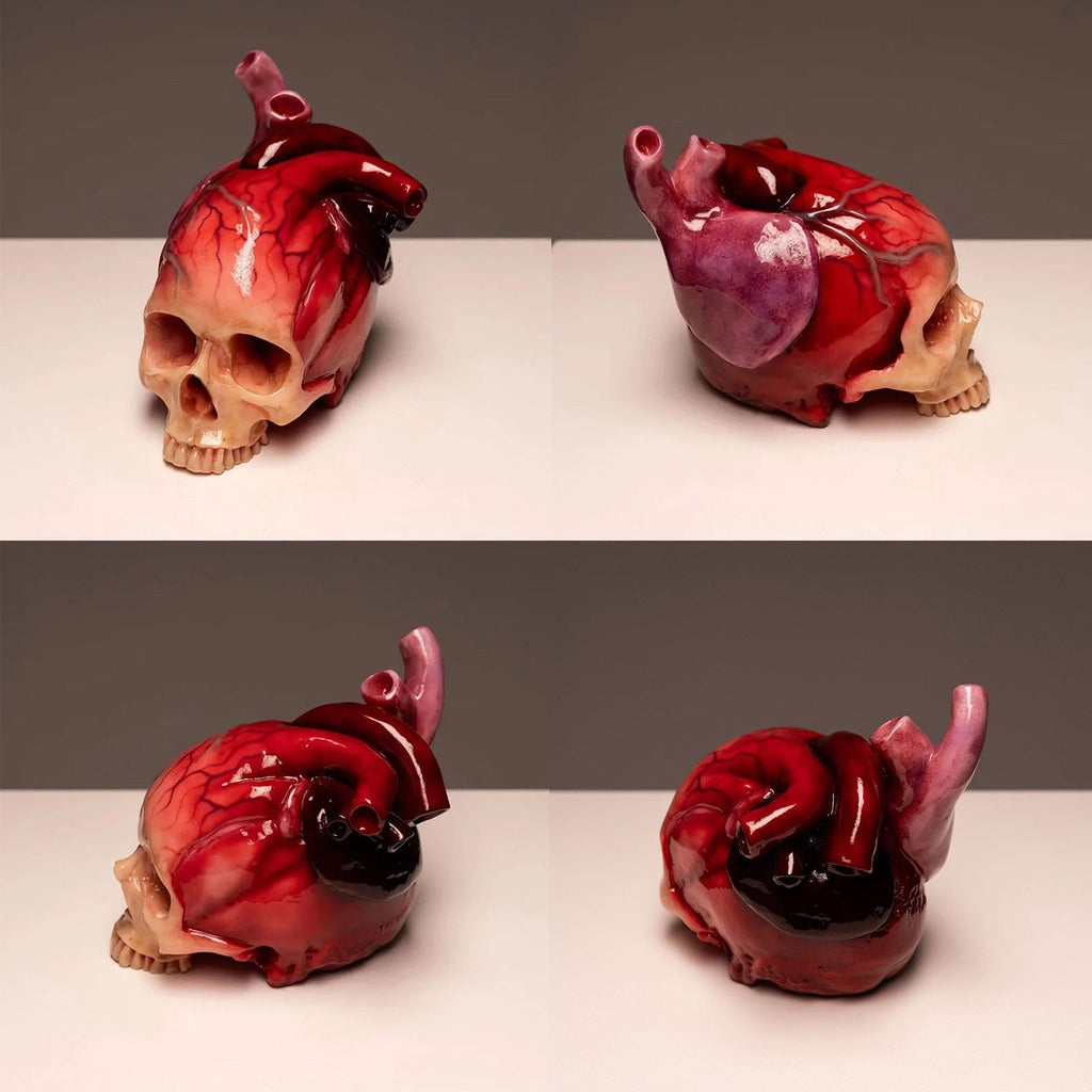 SpookyHeart Realistic Halloween Heart-Shaped Skull Sculpture