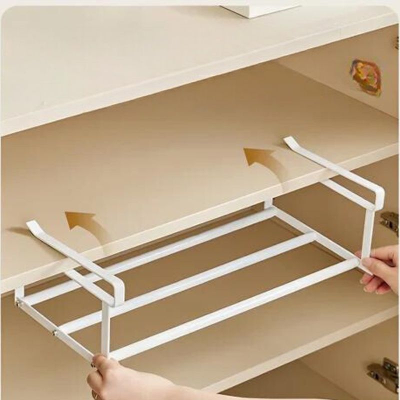 Practical shelf extension