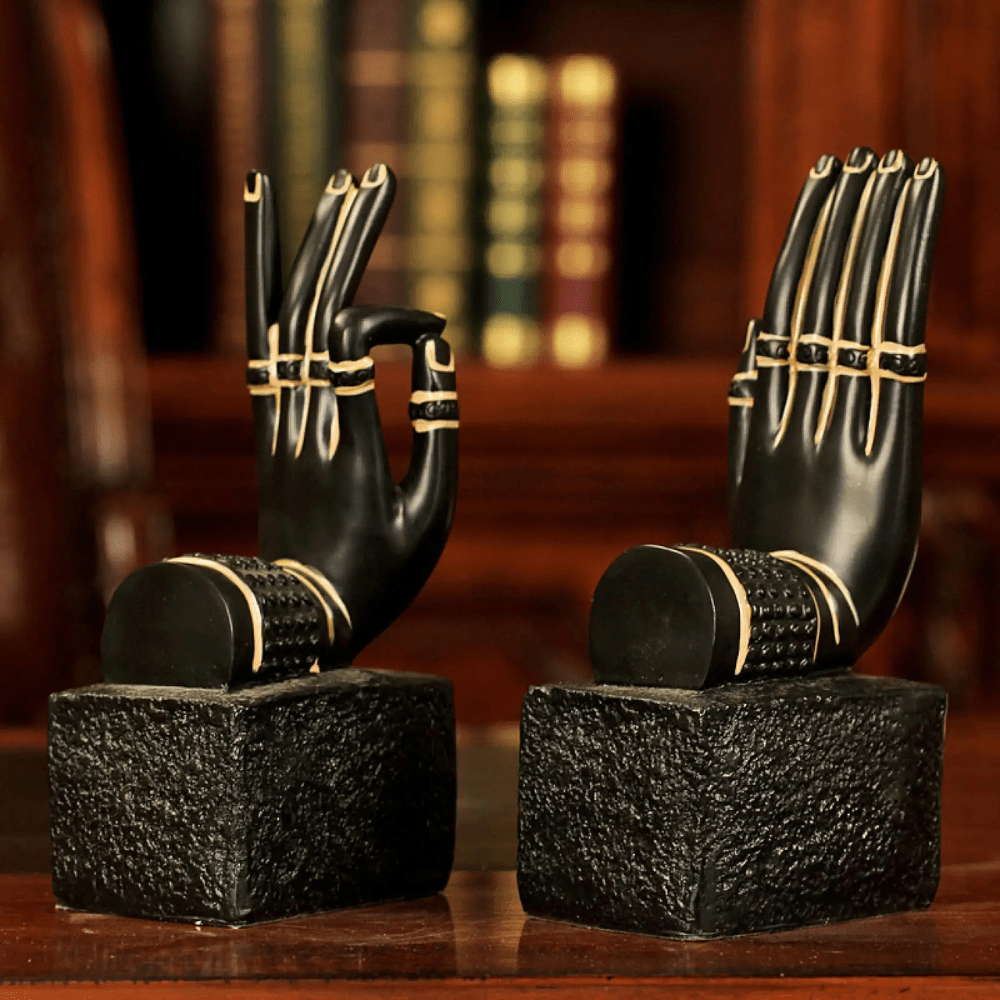 Bookend Design made of resin | Black hands
