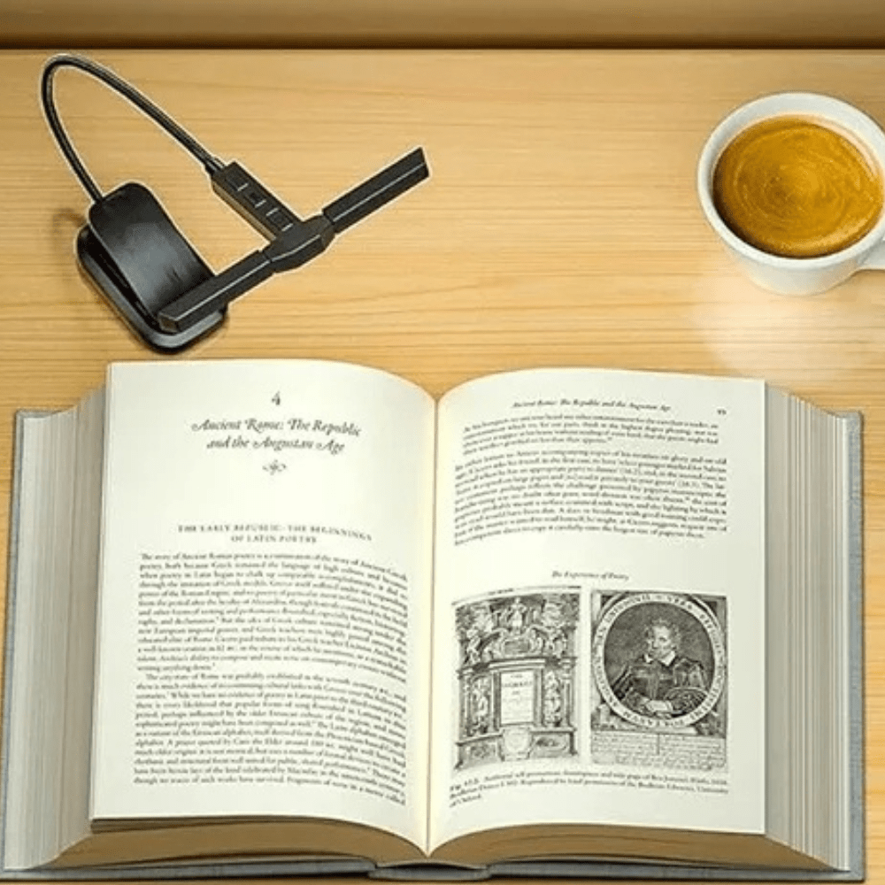 Compact LED Reading Lamp with Battery Indicator