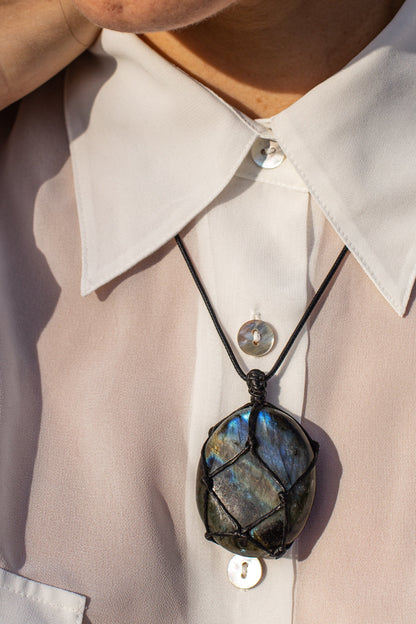 Dragonheart Labradorite Necklace – Mystical and Energizing Jewelry for Personal Power
