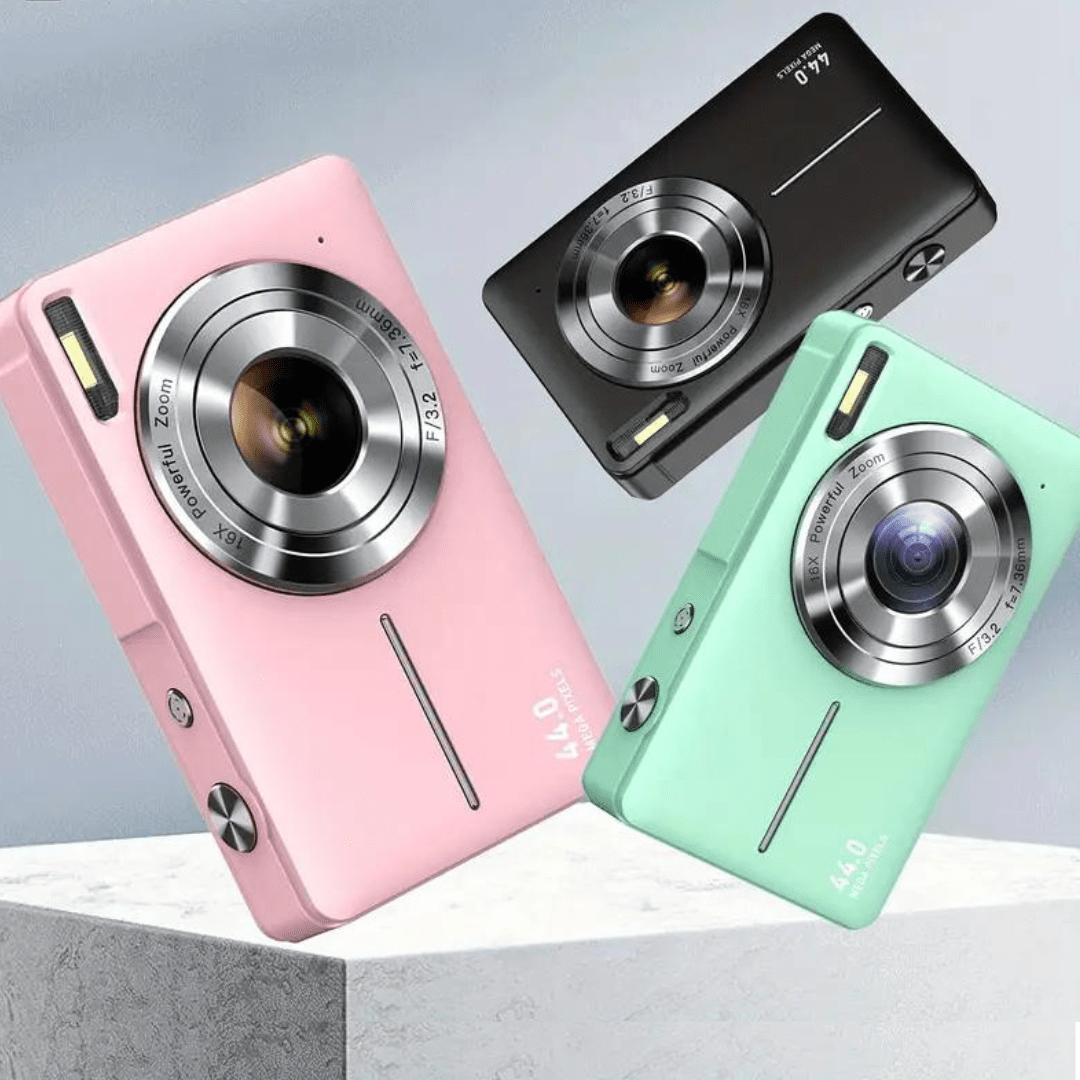 PIXERA – Vintage Digital Camera with Retro Design