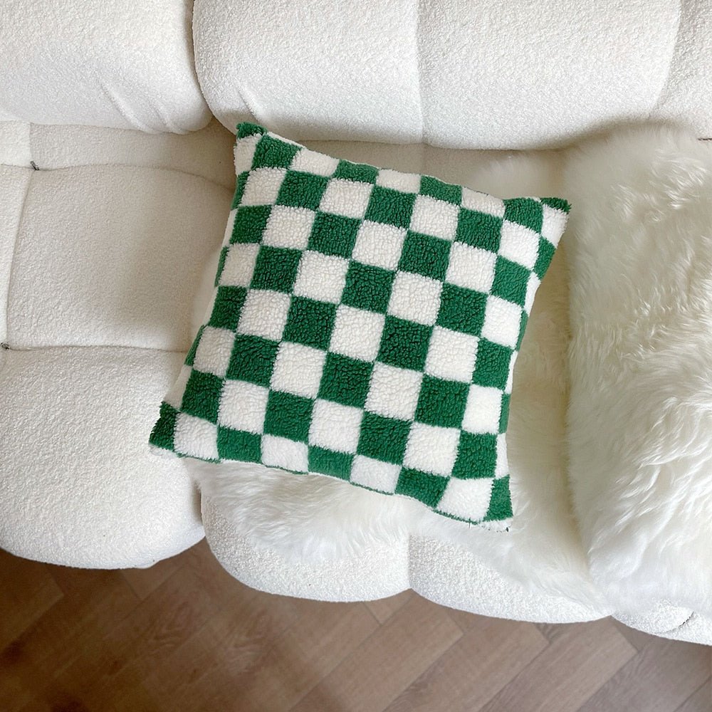 Plush Fleece Checkered Pillowcase