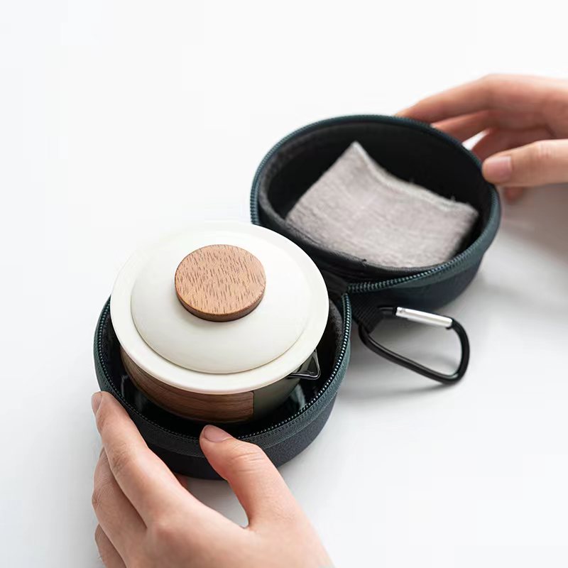 Portable & Stylish Tea Set - SipMate