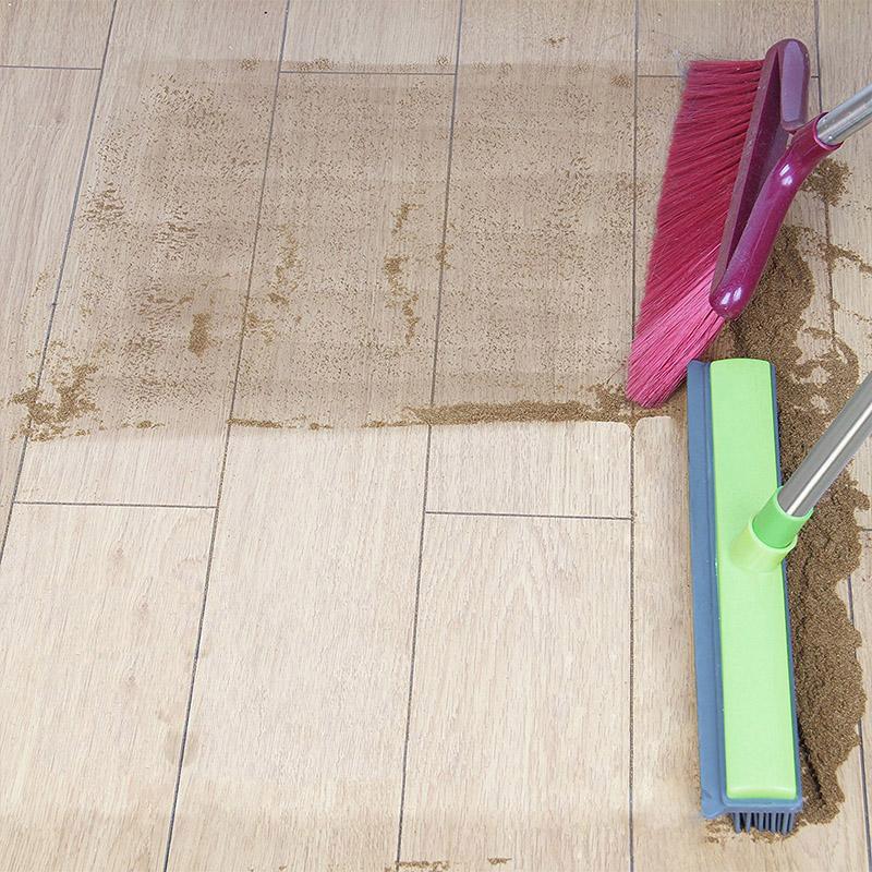 Collectibroom - Rubber Bristle Broom
