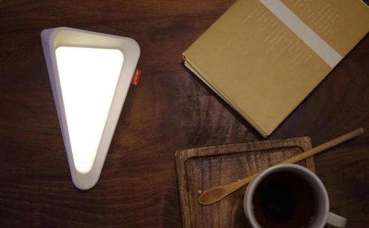Pyramid - LED Flip Lamp
