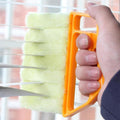 GoBtween - Microfiber Blind Cleaner