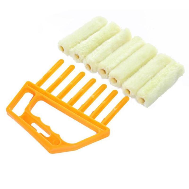 GoBtween - Microfiber Blind Cleaner