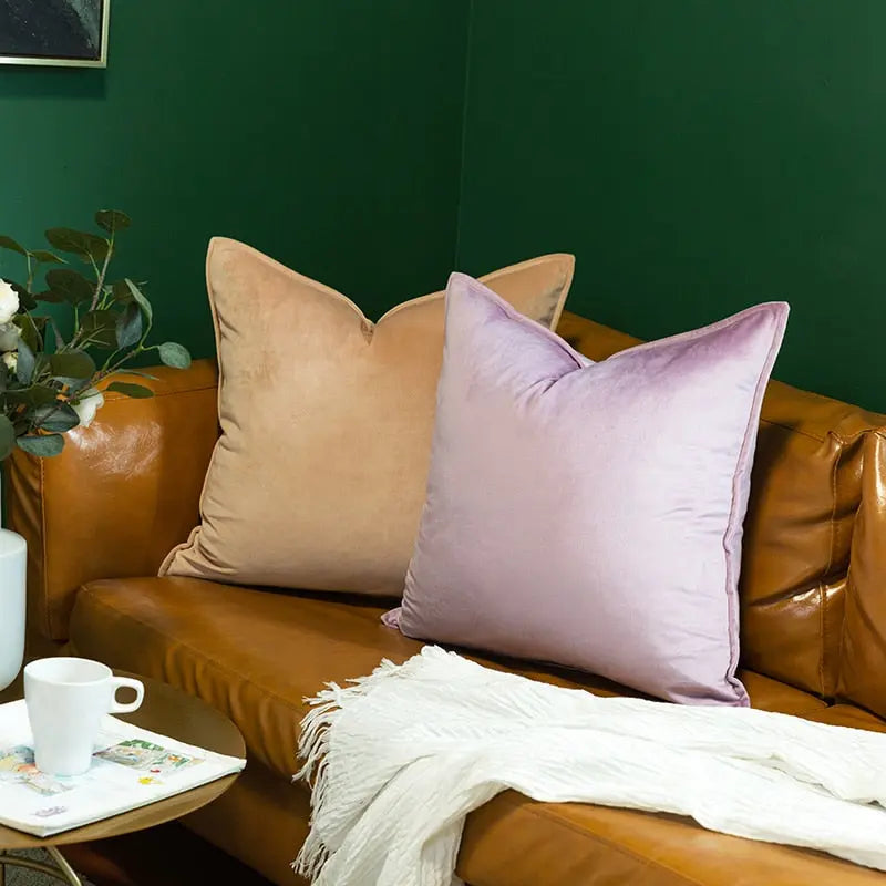 VelvetLuxe – Elegant velvet cushion cover with refined details