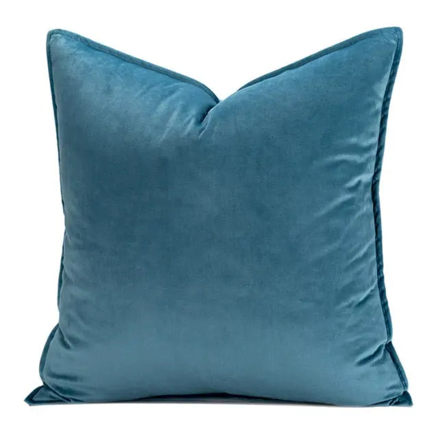 VelvetLuxe – Elegant velvet cushion cover with refined details