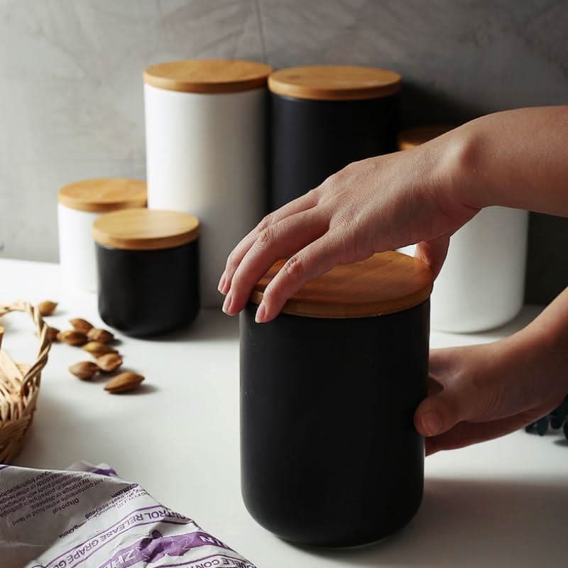 Airtight & stylish for every kitchen