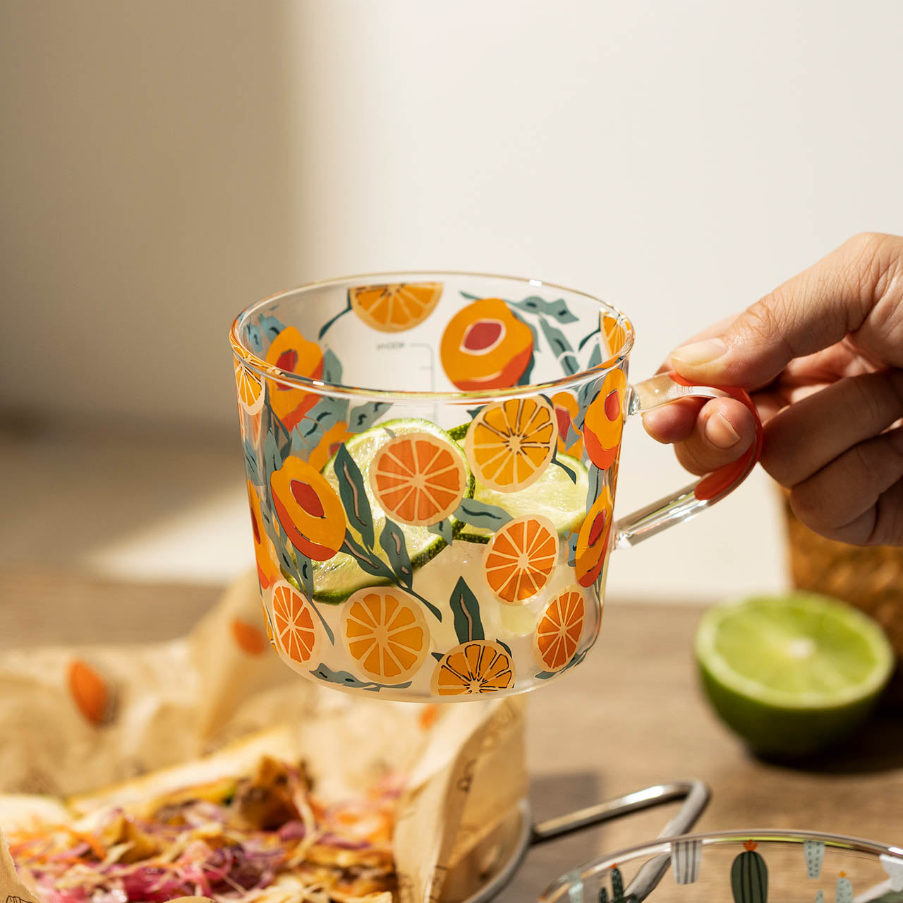 HighLand Printed Glass Measuring Cup