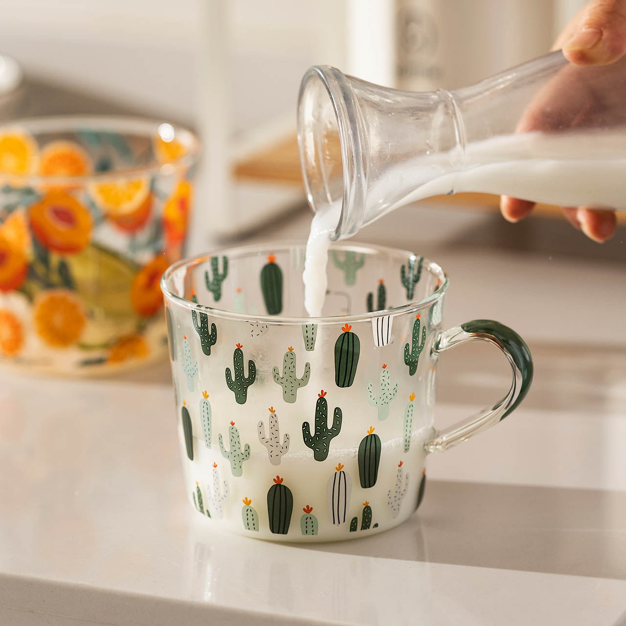 HighLand Printed Glass Measuring Cup
