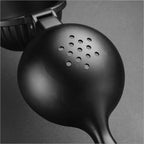 Minimalist Lemon Squeezer