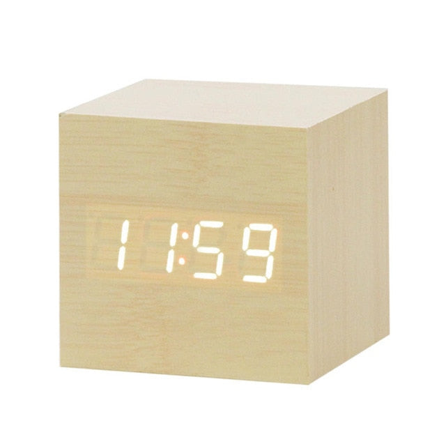 Minimalistic Digital LED Alarm Clock with Voice Control – Sleek Design and Clear Display for Effortless Mornings