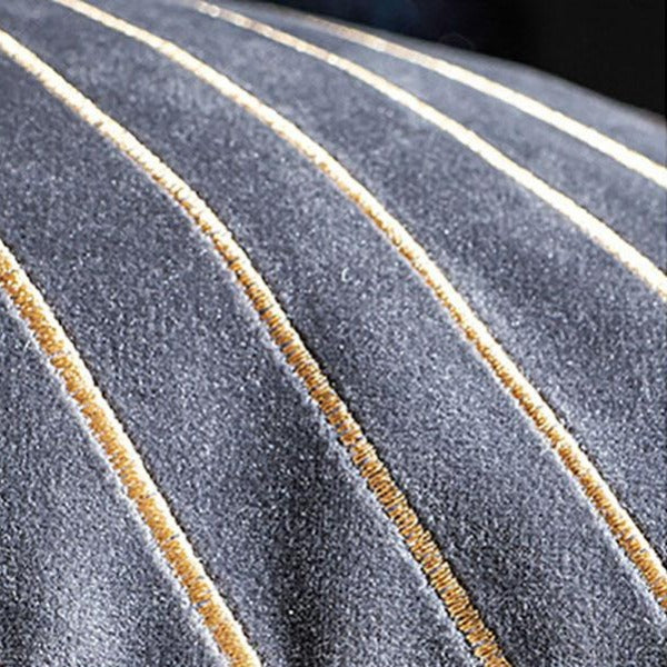 The gilded luxury velvet cushion cover