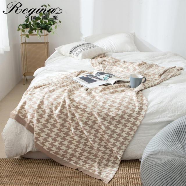 PlaidLuxe Houndstooth Throw Blanket | Checked Design | Soft & Cozy | Various Sizes