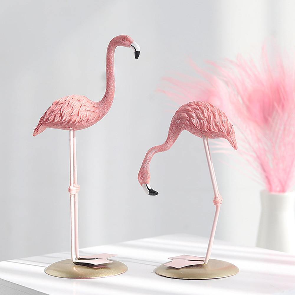 FlamingoGrace Elegant Flamingo Harbor Statue