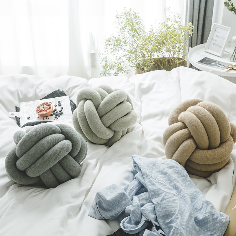 Knot Ball Cushion