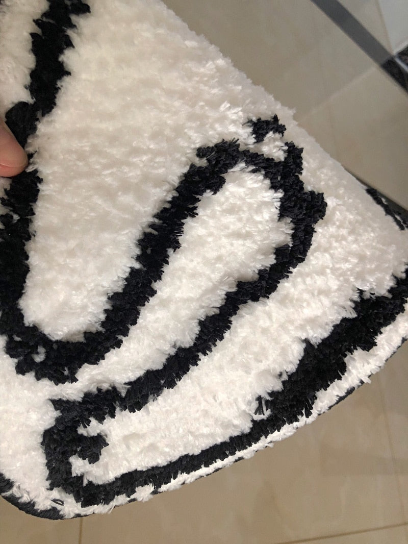 Black & White Cat Bath Mat