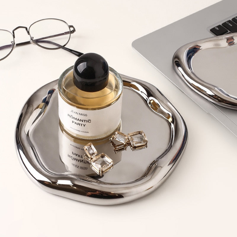 Cookies & chrome-plated ceramic tray and bowl