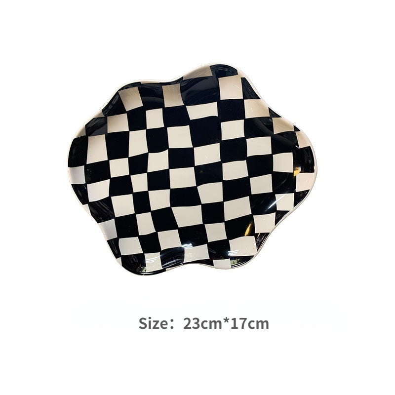 Wavy Edge Checkerboard Tray - Black, Green