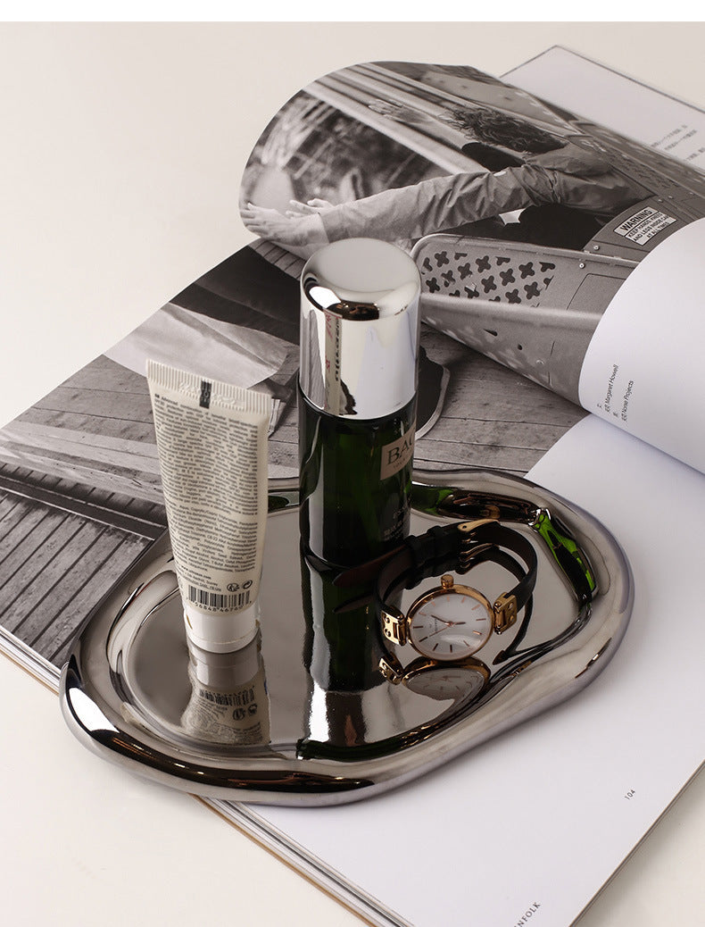 Cookies & chrome-plated ceramic tray and bowl