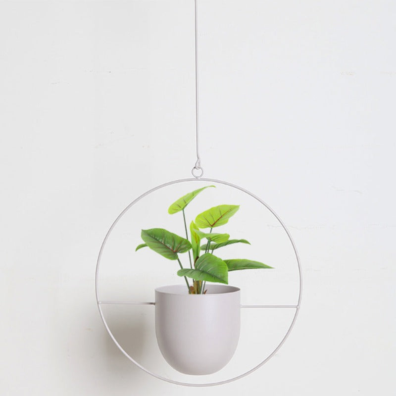 Gardudu Vivienne Hanging Plant Pot Holder Made of Metal