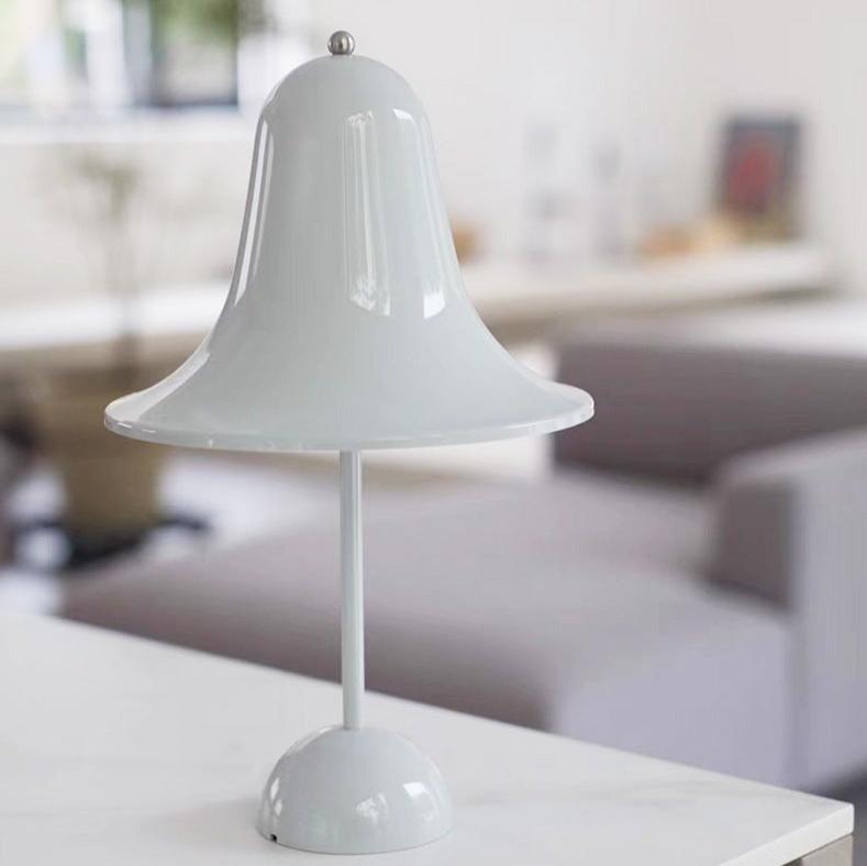 Subtle lighting in an elegant form