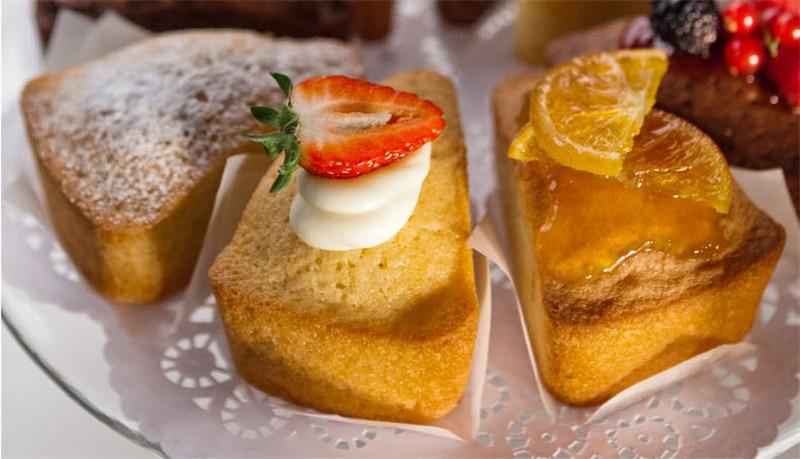 Marther - Individual Cake Slice Silicone Baking Mold